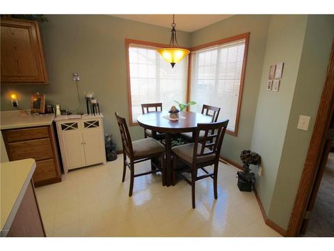 724 24th St SE, Willmar, MN 56201 photo 7