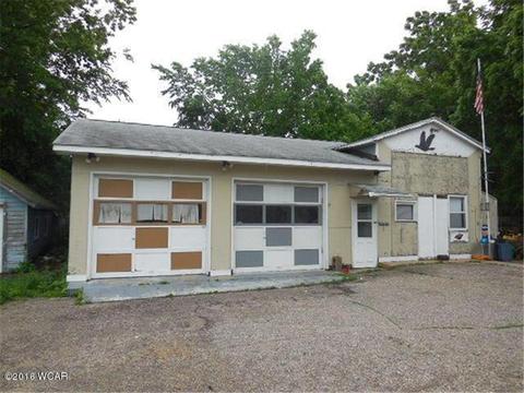 806 3rd St SW, Willmar, MN 56201 photo 3