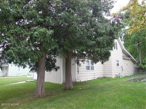 806 3rd St SW, Willmar, MN 56201 photo 4