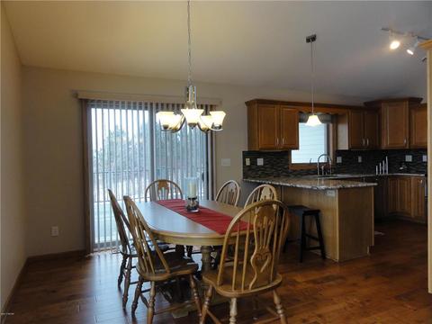 219 57th Ave NE, Willmar, MN 56201 photo 6