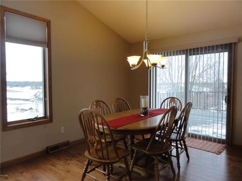 219 57th Ave NE, Willmar, MN 56201 photo 5