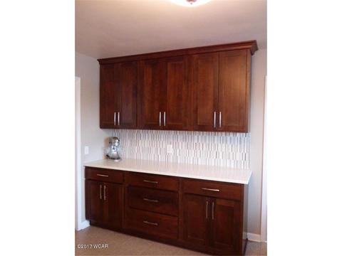 845 Des Moines Dr, Windom, MN 56101 photo 6