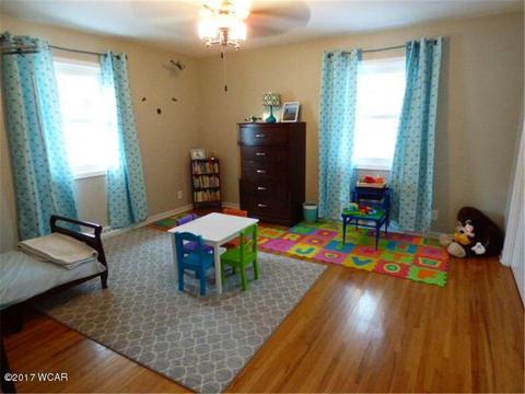 845 Des Moines Dr, Windom, MN 56101 photo 17