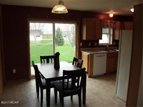 217 Rainbow Dr, Marshall, MN 56258 photo 3