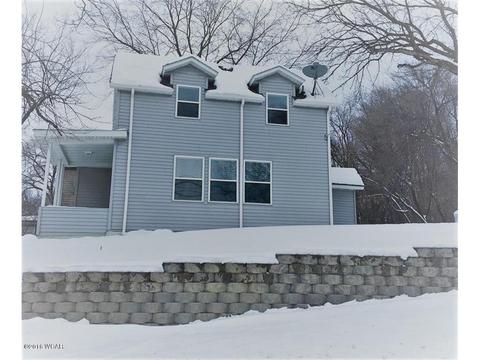 324 S 3rd St, Montevideo, MN 56265 photo 2
