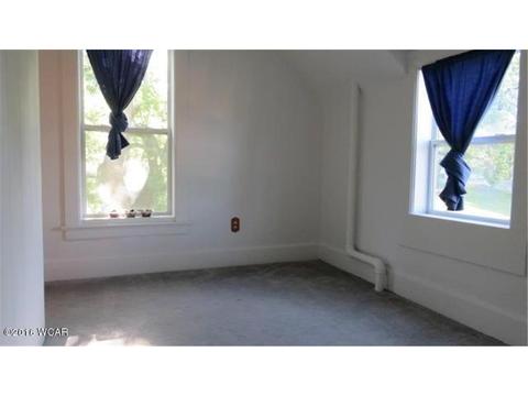 324 S 3rd St, Montevideo, MN 56265 photo 15