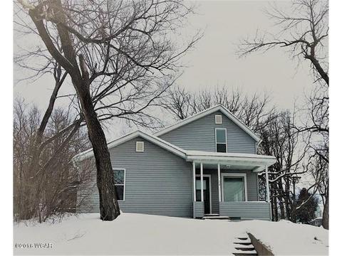324 S 3rd St, Montevideo, MN 56265 photo 1
