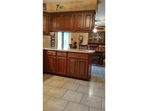 207 E James Ave, Marshall, MN 56258 photo 3