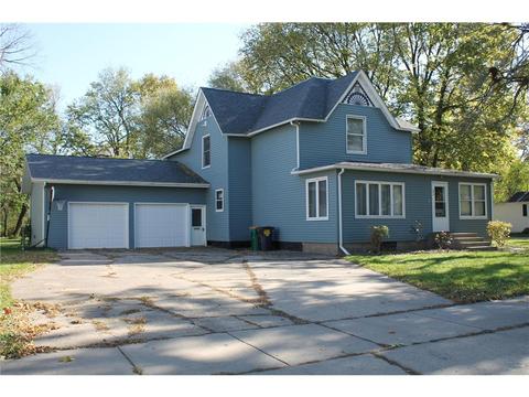 405 S 4 St, Marshall, MN 56258 photo 1