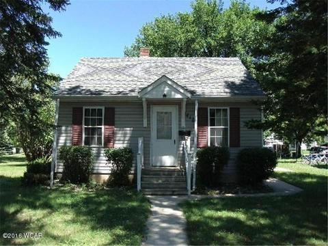 410 Kossuth Ave, Marshall, MN 56258 photo 1