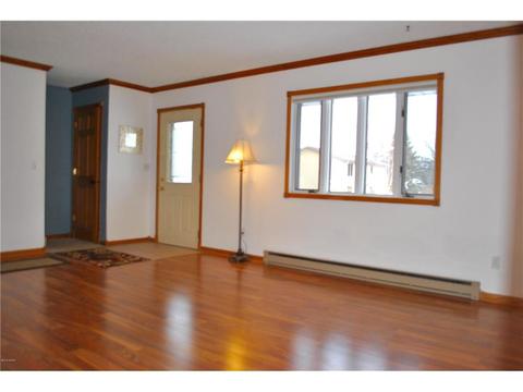 1002 Silvervine Dr, Marshall, MN 56258 photo 3
