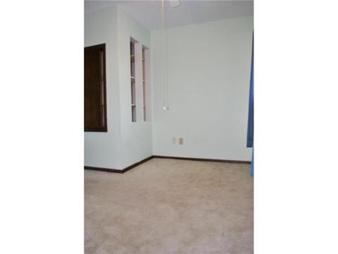 1002 Silvervine Dr, Marshall, MN 56258 photo 9