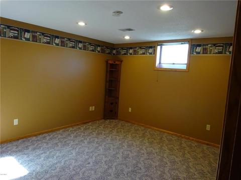 1205 Prospect Rd, Marshall, MN 56258 photo 11