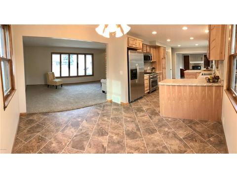 1107 16 St SW, Willmar, MN 56201 photo 10