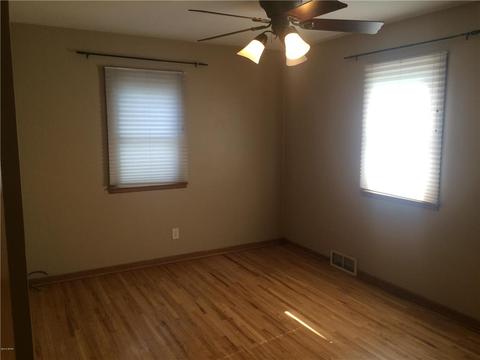 620 S 4th St, Marshall, MN 56258 photo 15