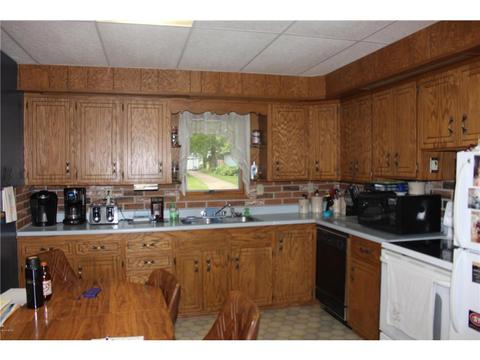 310 E Mcarthur St, Tyler, MN 56178 photo 5