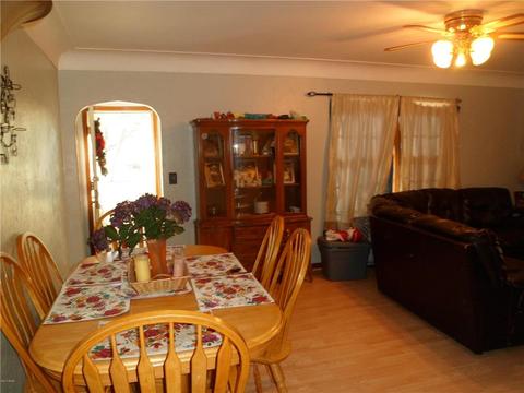 127 S Mrozek St, Appleton, MN 56208 photo 3