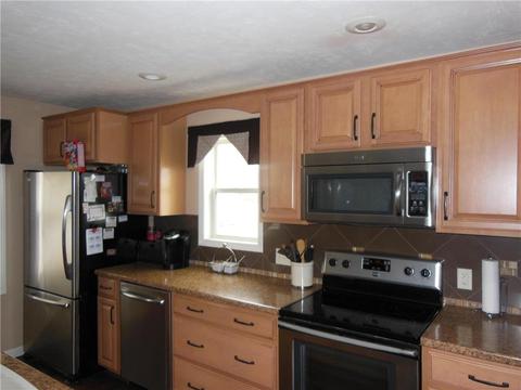 1020 3rd St SW, Willmar, MN 56201 photo 5