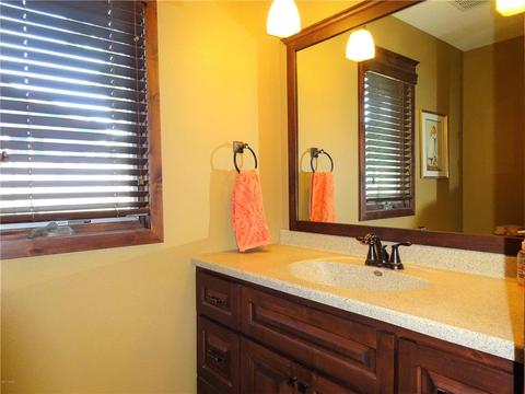 702 S Bruce St, Marshall, MN 56258 photo 8