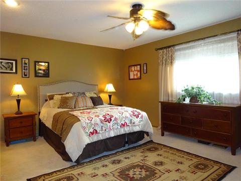 702 S Bruce St, Marshall, MN 56258 photo 11