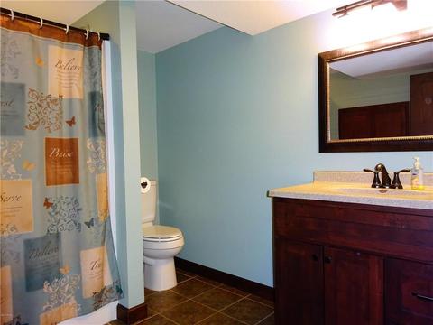 702 S Bruce St, Marshall, MN 56258 photo 22