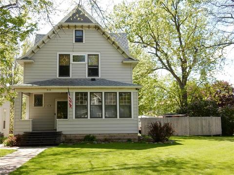 413 10th St NW, Willmar, MN 56201 photo 1