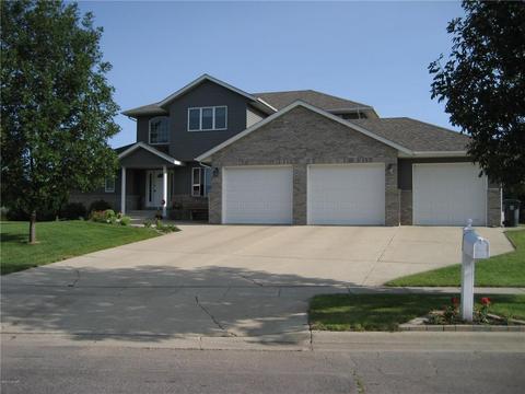 303 E Thomas Ave, Marshall, MN 56258 photo 18