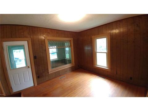 651 3rd St, Tracy, MN 56175 photo 7