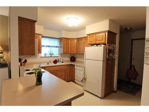 1104 23rd St SE, Willmar, MN 56201 photo 6