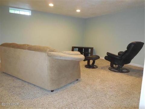 1124 Becker Ave SE, Willmar, MN 56201 photo 21