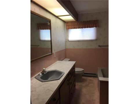 122 E Oak St, Tyler, MN 56178 photo 11