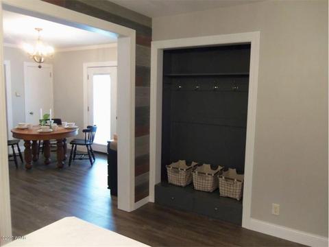 403 W 5th St, Morris, MN 56267 photo 8