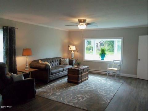 403 W 5th St, Morris, MN 56267 photo 4