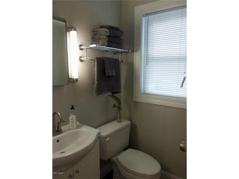403 W 5th St, Morris, MN 56267 photo 12