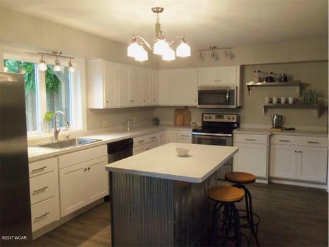 403 W 5th St, Morris, MN 56267 photo 10