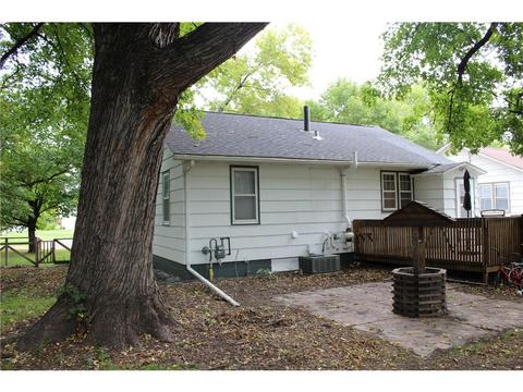631 Soucy Dr, Marshall, MN 56258 photo 11