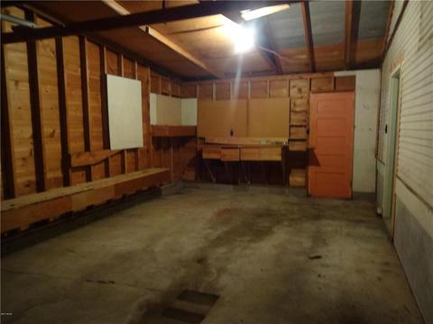 211 N Division St, Hendricks, MN 56136 photo 12