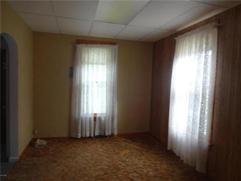211 N Division St, Hendricks, MN 56136 photo 7