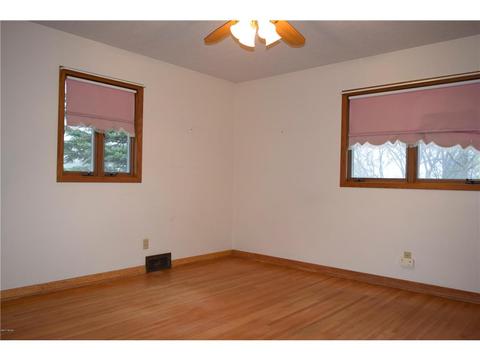310 E 3rd St, Minneota, MN 56264 photo 7