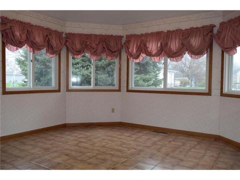 310 E 3rd St, Minneota, MN 56264 photo 10