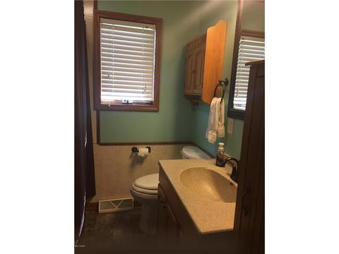 405 Lawrence St, Marshall, MN 56258 photo 10