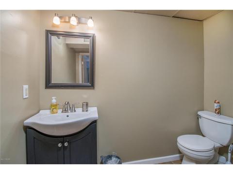 1020 Becker Ave SE, Willmar, MN 56201 photo 7