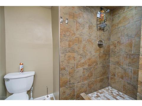1020 Becker Ave SE, Willmar, MN 56201 photo 8