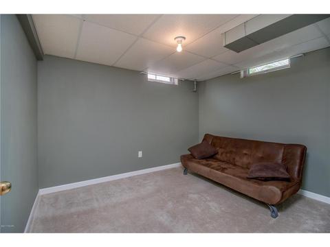 1020 Becker Ave SE, Willmar, MN 56201 photo 9