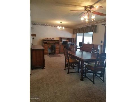 440 E 3rd Ave, Franklin, MN 55333 photo 6