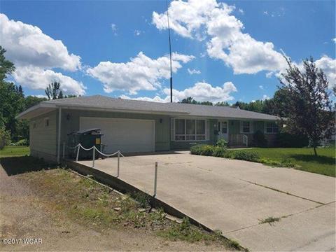 440 E 3rd Ave, Franklin, MN 55333 photo 3