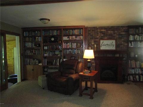 902 8th Ave NE, Pipestone, MN 56164 photo 7