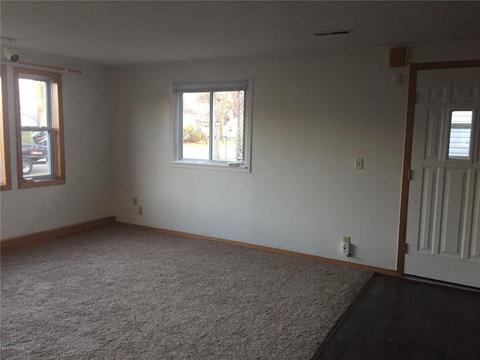 142 3rd Ave, Spicer, MN 56288 photo 11