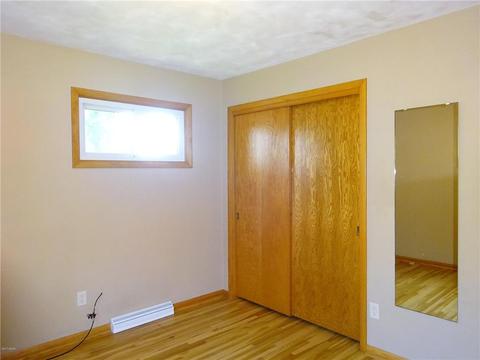 303 George St, Marshall, MN 56258 photo 10