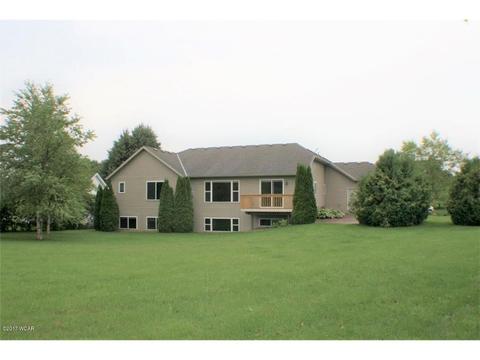 3504 Eagle Ridge Dr E, Willmar, MN 56201 photo 4